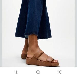 Fitflop Lulu Adjustable Leather Slides